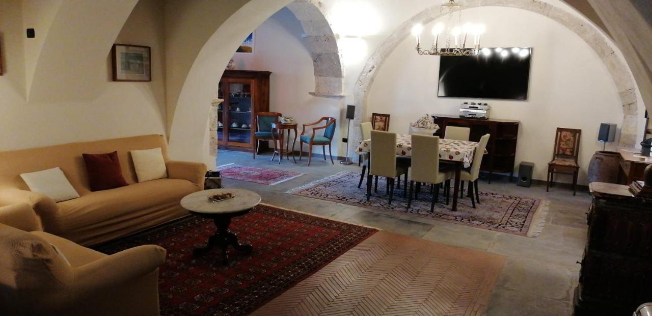 Il Palazzotto Hotell Isernia Exteriör bild